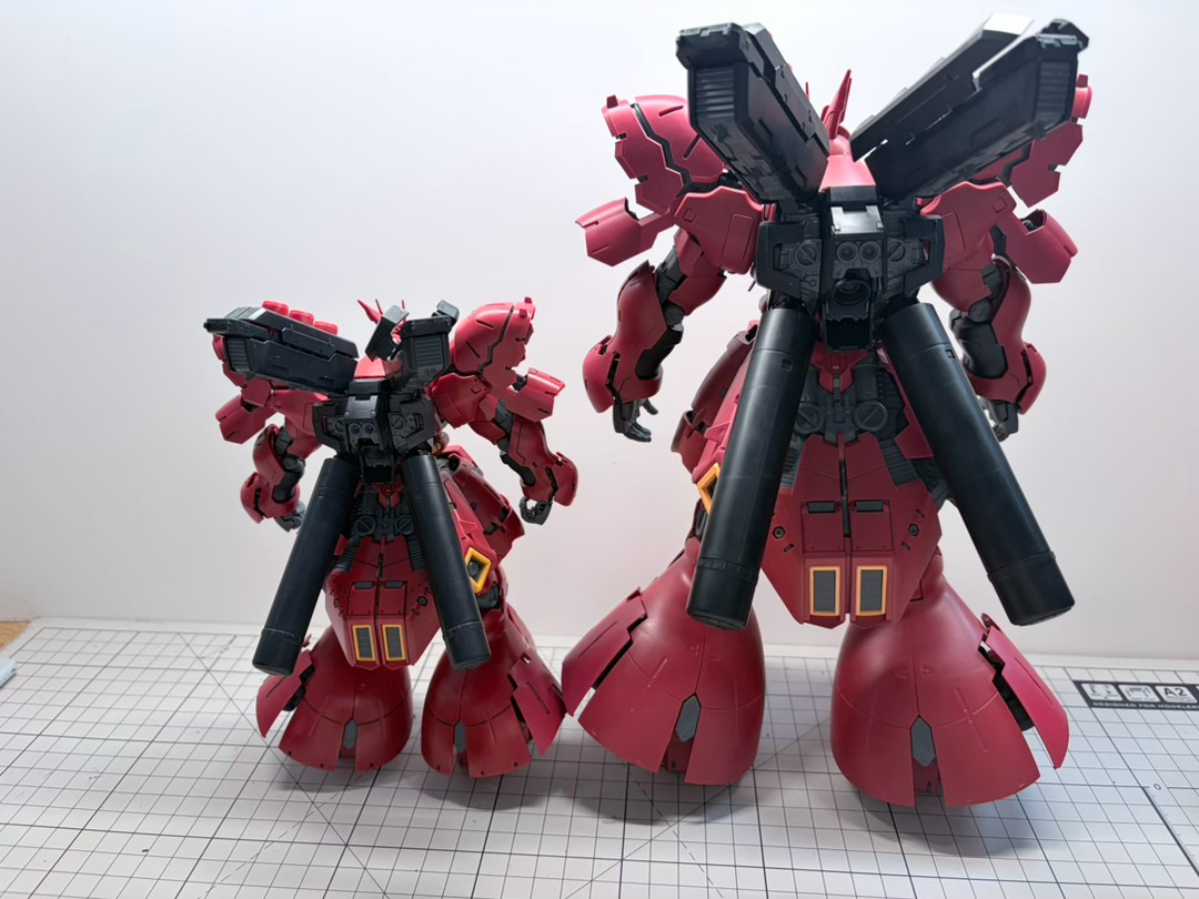 新入荷 YSFモデル RG 1/100スケール サザビー風  - Bandai Gundam Rg のレビューと価格
