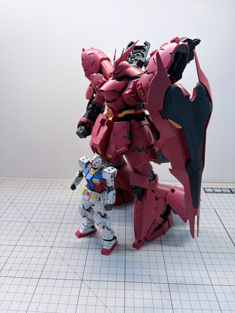 新入荷 YSFモデル RG 1/100スケール サザビー風  - Bandai Gundam Rg のレビューと価格